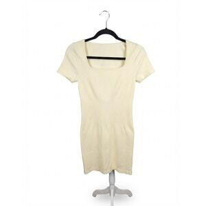 QQQ Women Cream Ribbed Knit Square Neck Short Sleeve Bodycon Mini Dress Size M